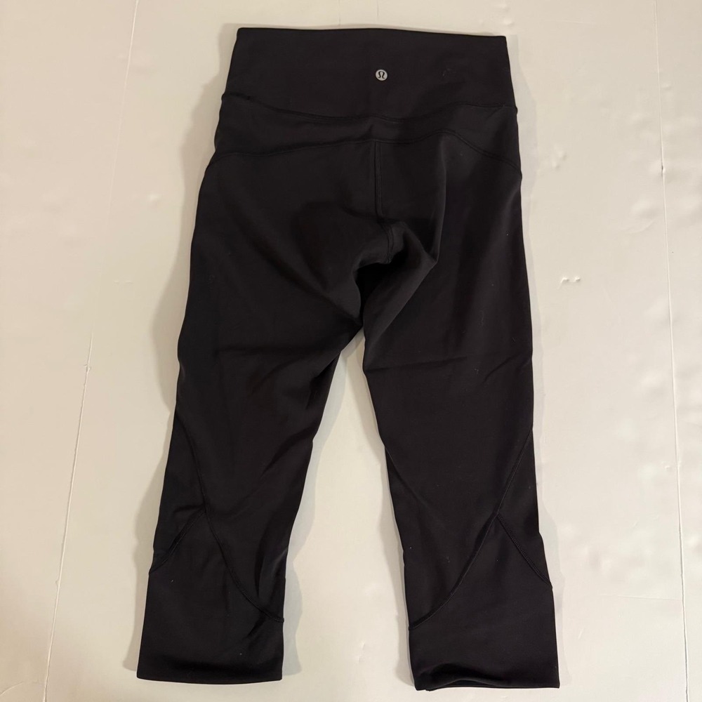 Lululemon All The Right Places Crop II 23 Black Leggings Size 6 W6AUDS